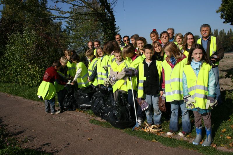 gal/Ville_Propre/OPERATION DECHETS LAMBRES 026.JPG